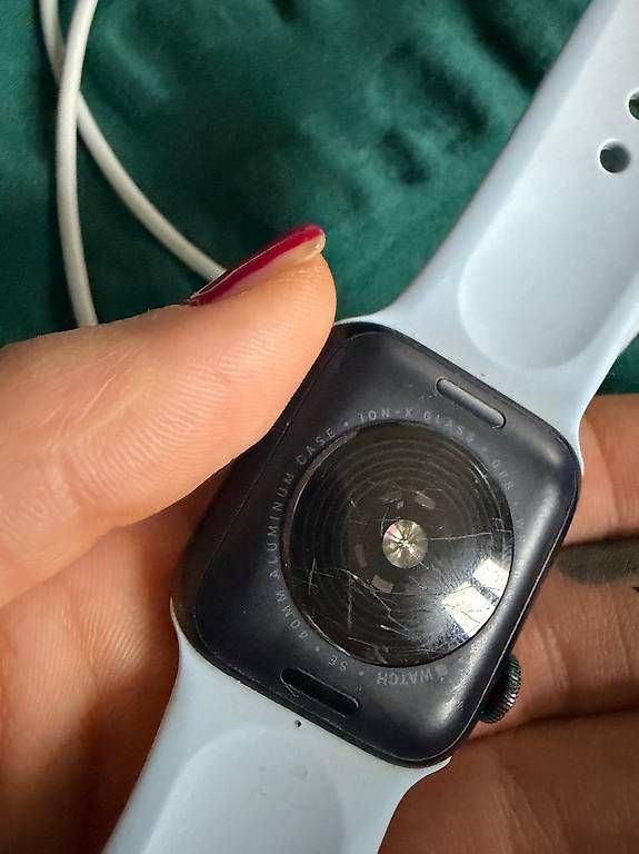 Apple Smartwatch: Apple Watch 2. Generation – Gebraucht aus Kriens von piccante_maxi 1