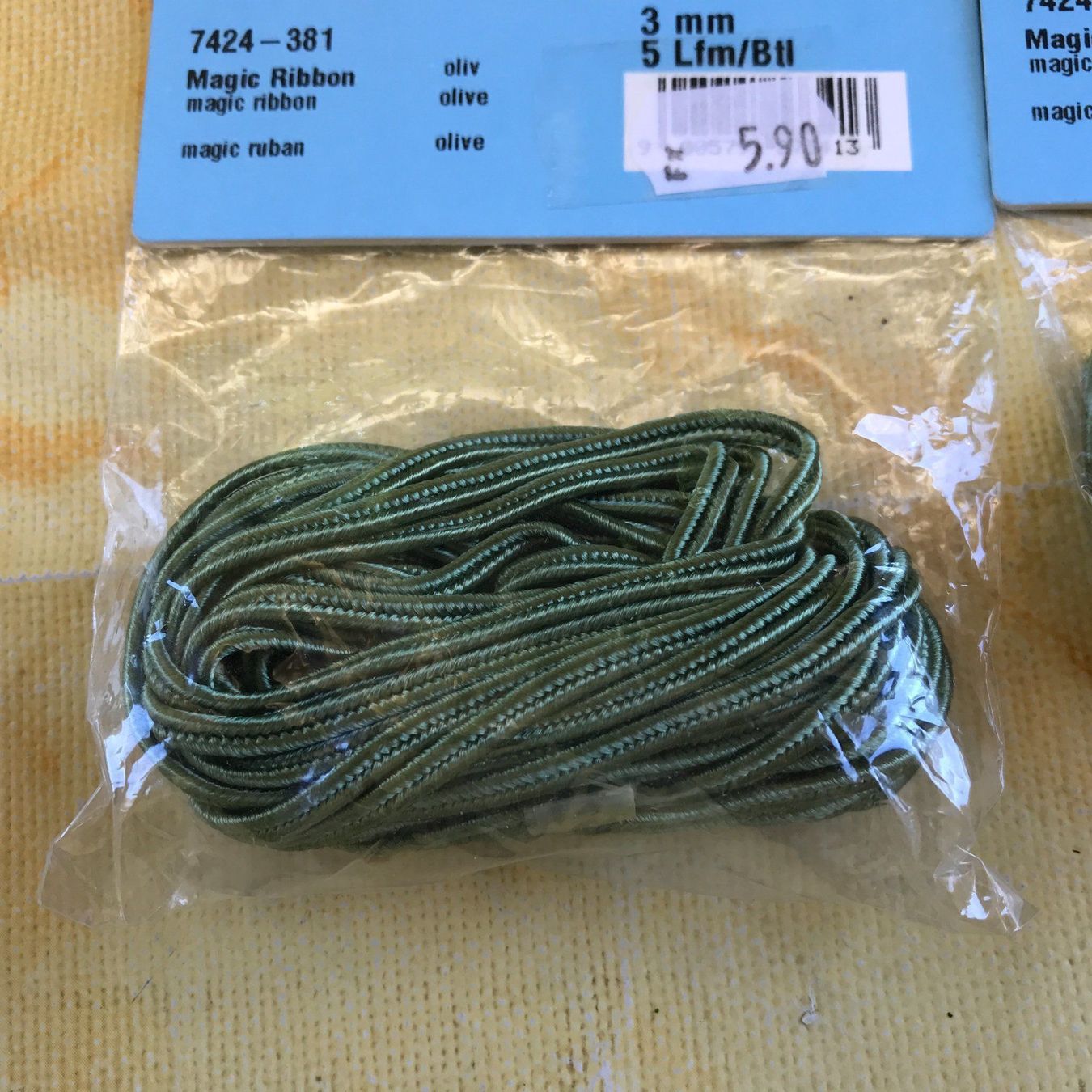 Kit bricolage: LOT MAGIC RIBBON OLIV 3MM – Nuovo e nell'imballaggio originale da Ostermundigen venduto da wini63 2