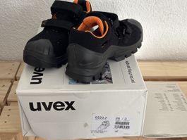 Uvex Arbeitsschuhe, Grösse 35, ideal für Sommer
