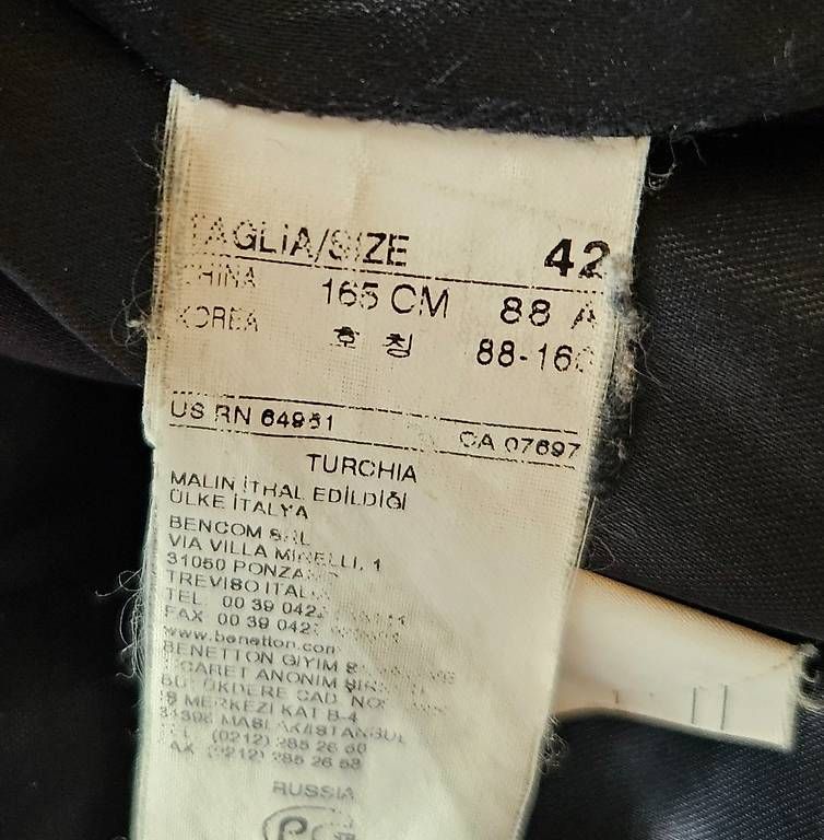 Benetton Cappotti: Wintermantel dunkelblau Benetton Gr. 42 – Usato da Konolfingen venduto da yve_z5xr 3