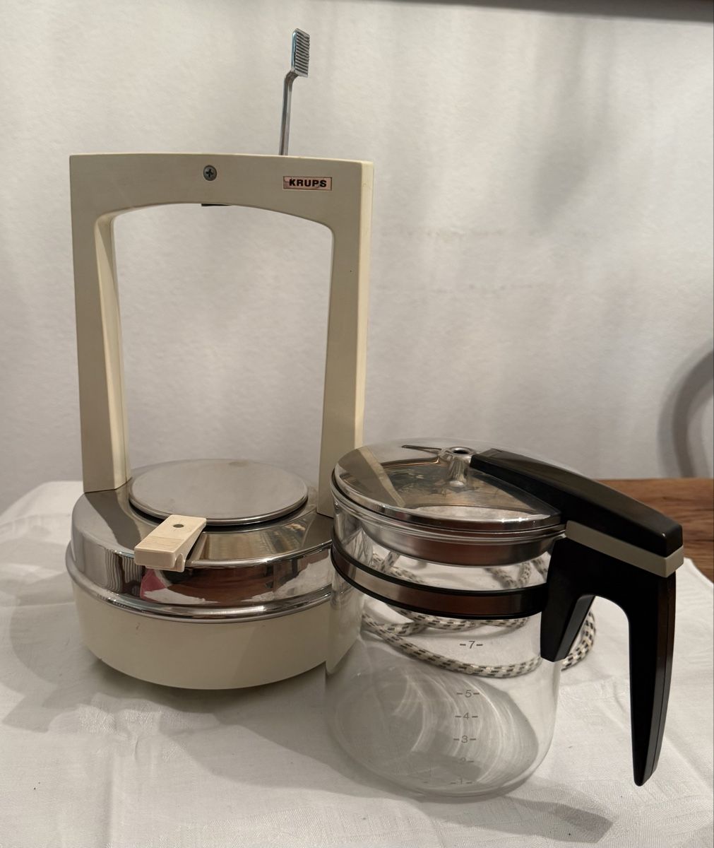 Krups Kaffeemaschinen & Espressomaschinen: Cafetière  – Gebraucht aus Vésenaz von NORA1325 2