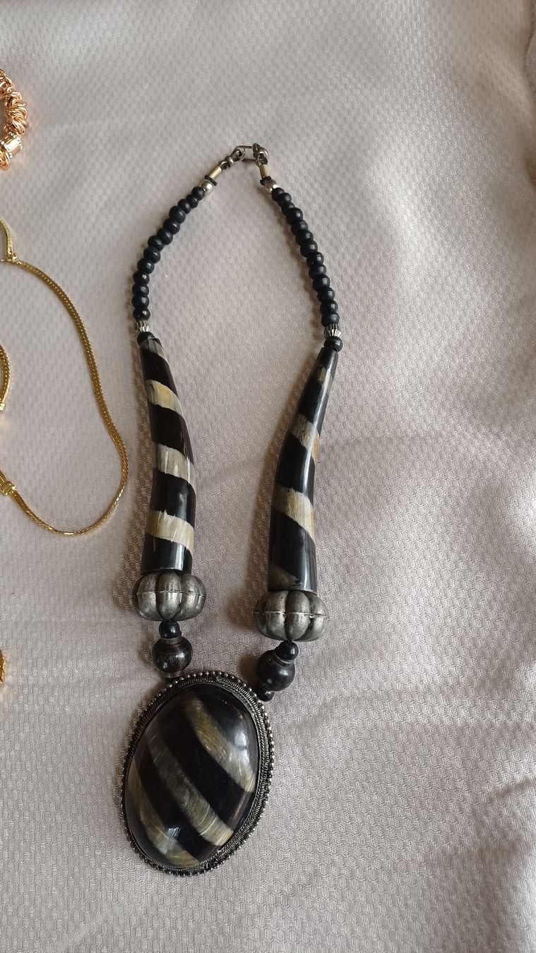 Altri gioielli: Lot diverser Modeschmuck – Usato da Flawil venduto da Pinkmalibu 8