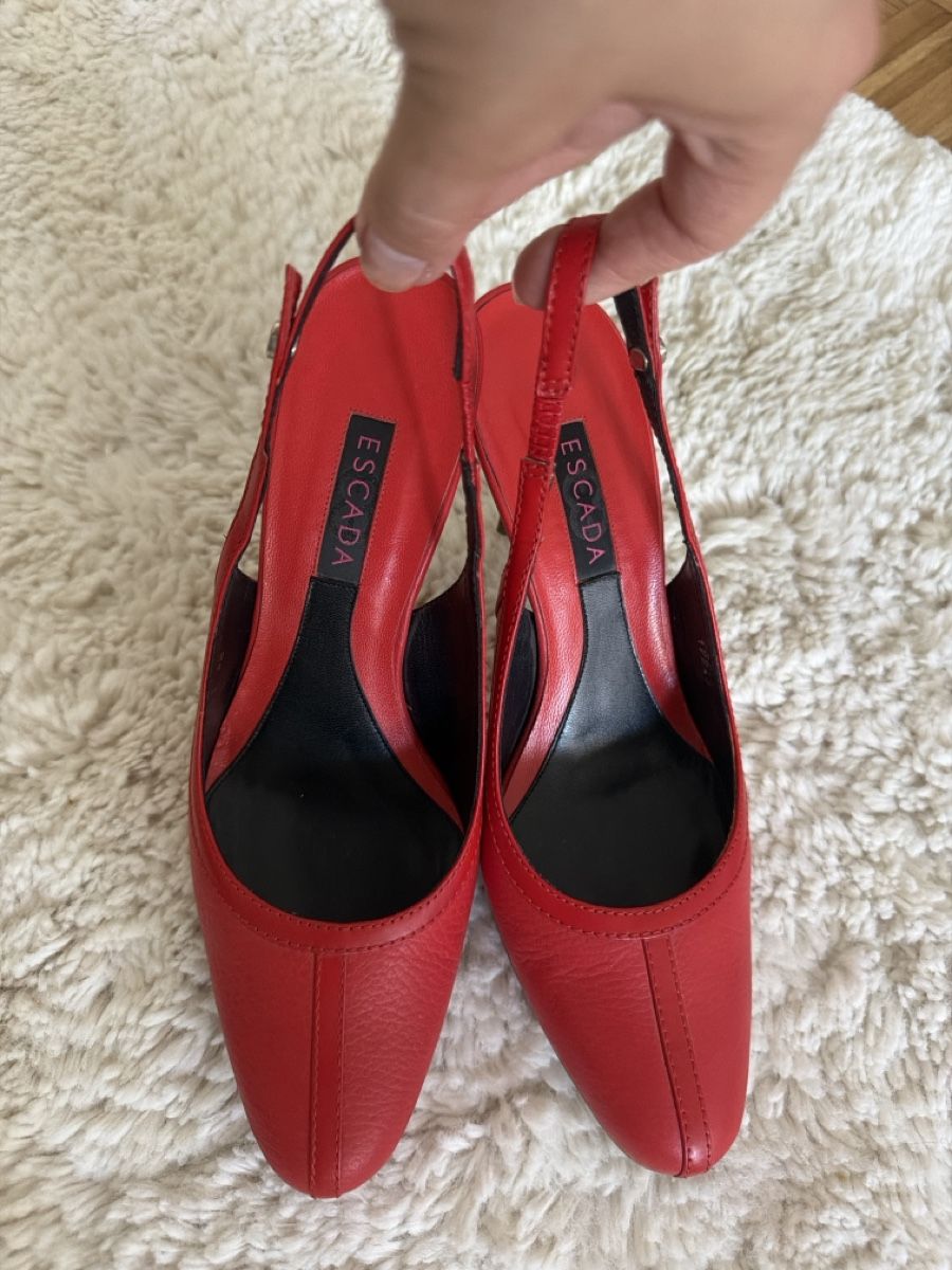 Escada Chaussures femmes: Escada sling back 38 – D'occasion à Schaffhausen par Nadiuna 5