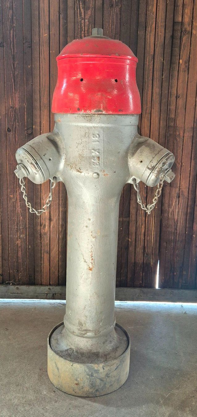 Estintori: Vintage Hydrant Von Roll, Typ 1935 – Usato da Neerach venduto da JohannJucker65