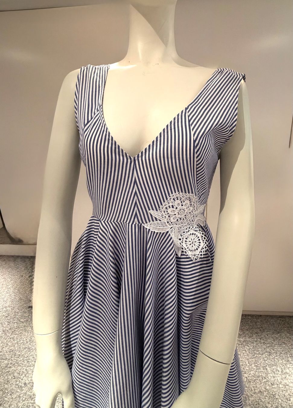 Sandro Vestiti: Robe rayée été Sandro 36 – Nuovo (secondo la descrizione) da Genève venduto da fto_sz8d 3