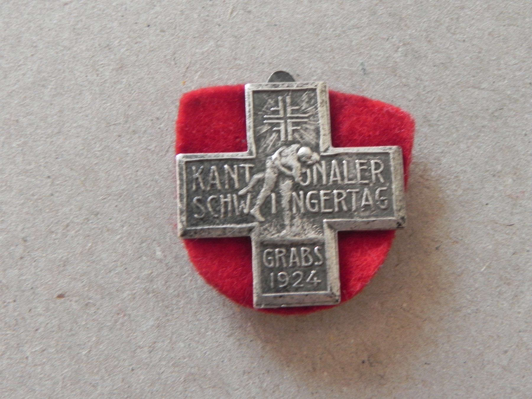 Placchette & Badge: Abzeichen Kantonal Schwingfest Schwingen Grabs SG 1924 – Usato da Siebnen venduto da krimsie