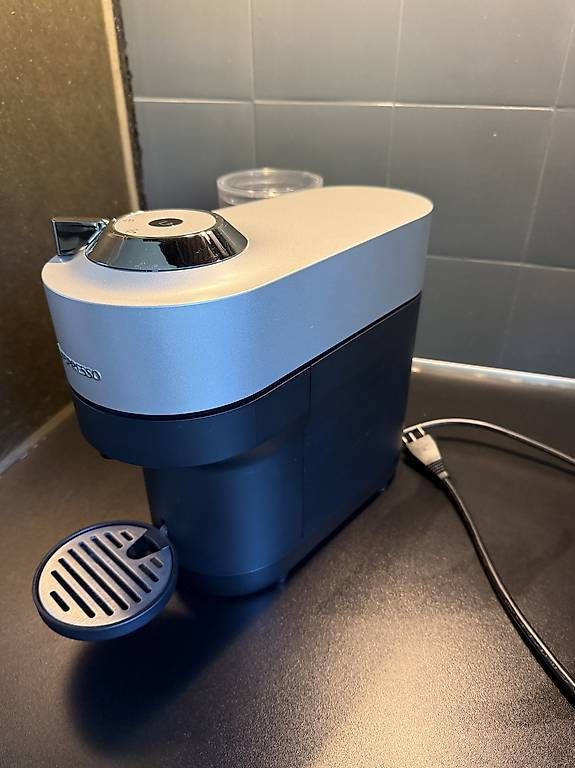 Macchine per caffè & Macchine per espresso: Machine Nespresso Vertuo Pop+ – Usato da Pully venduto da karinos1526 1
