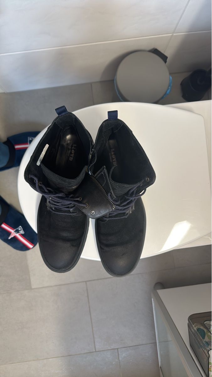 Lloyd Herrenschuhe: Stylische Lloyd Herrenschuhe Gr. 44,5 – Gebraucht aus Hergiswil NW von RR_LaW_