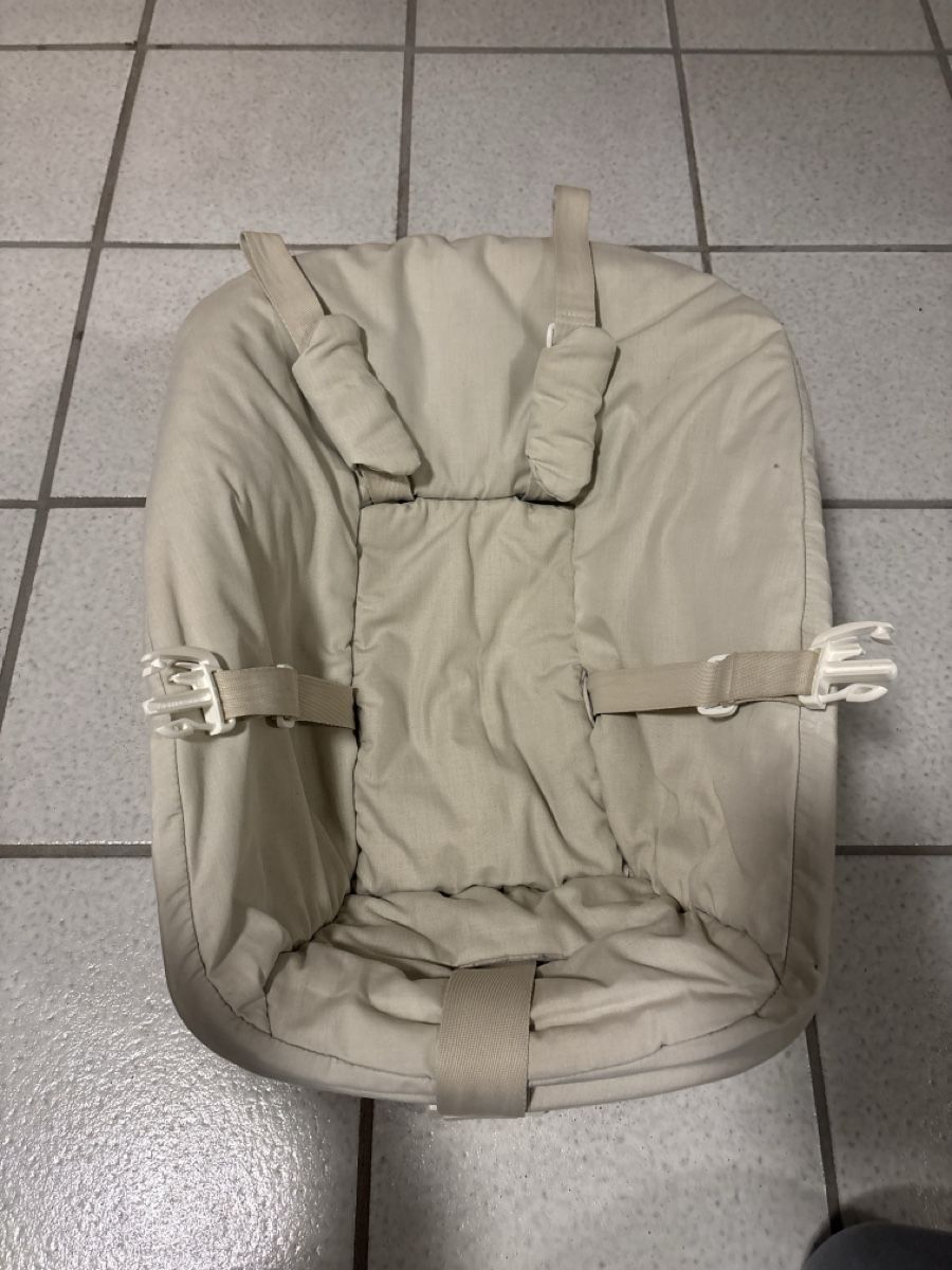 Stokke Hochstühle: Stokke Tripp Trapp Newborn Set, gebraucht – Gebraucht aus Grüsch von superauer 1