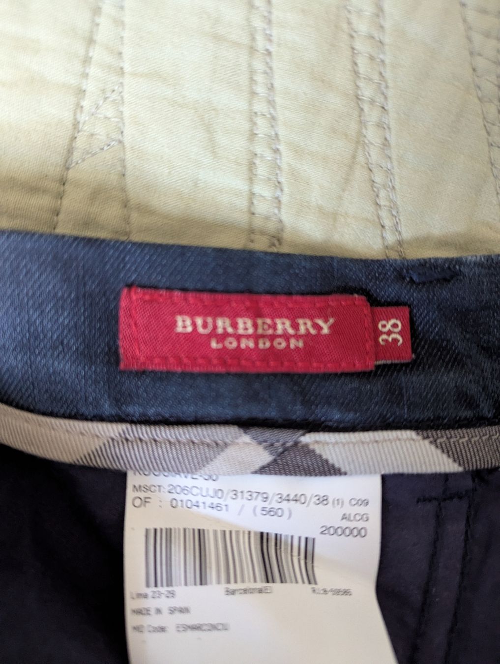 Burberry Jeans: Jeans by Burberry, it 38 – Usato da Bern venduto da tym_k7bc 4