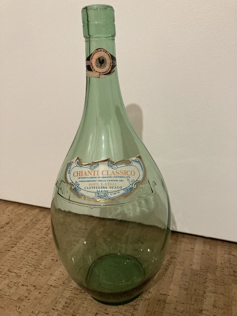 Flaschen: Alte Chianti-Flasche aus Siena – Gebraucht aus Zürich von Ekka