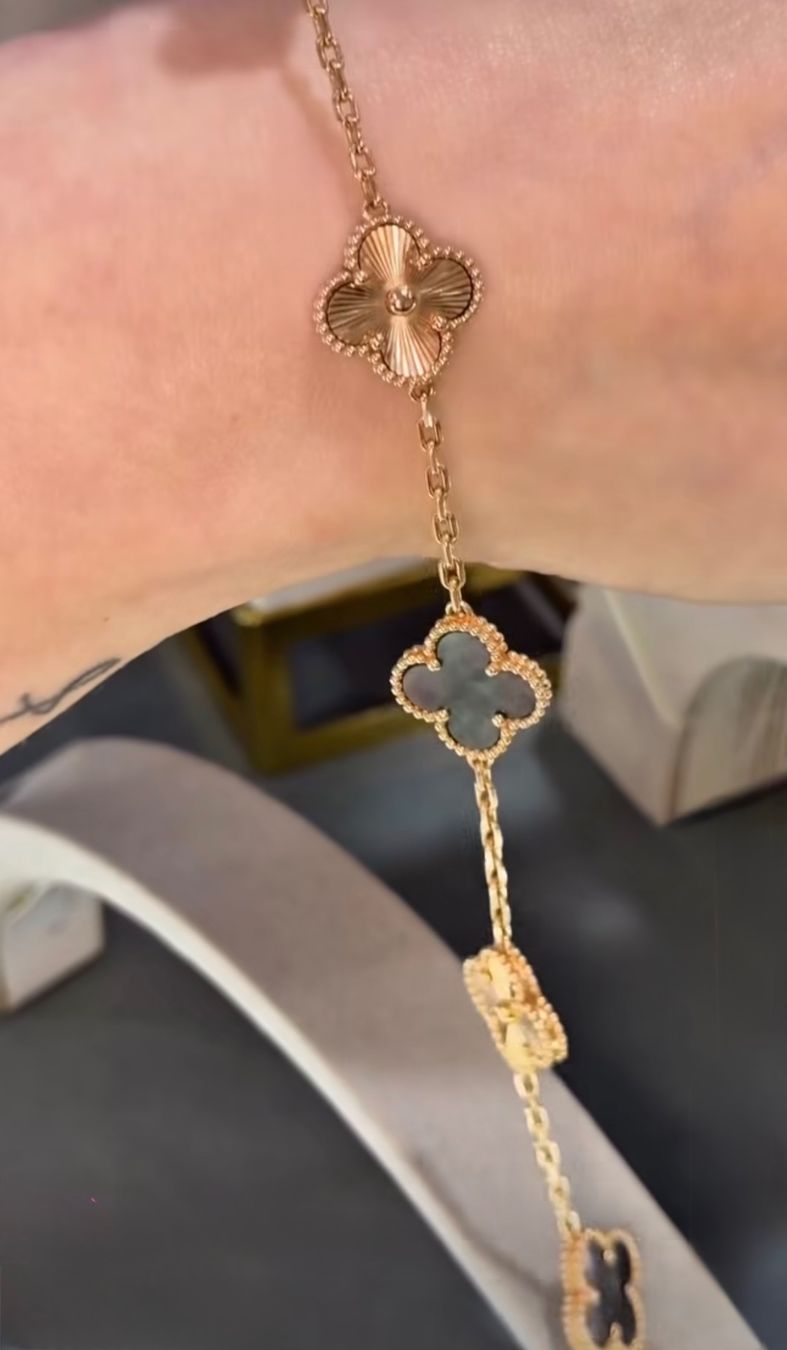 Bracelets: Bracelet Alhambra – Neuf avec emballage d'origine à St-Maurice par Sandrinette123 3