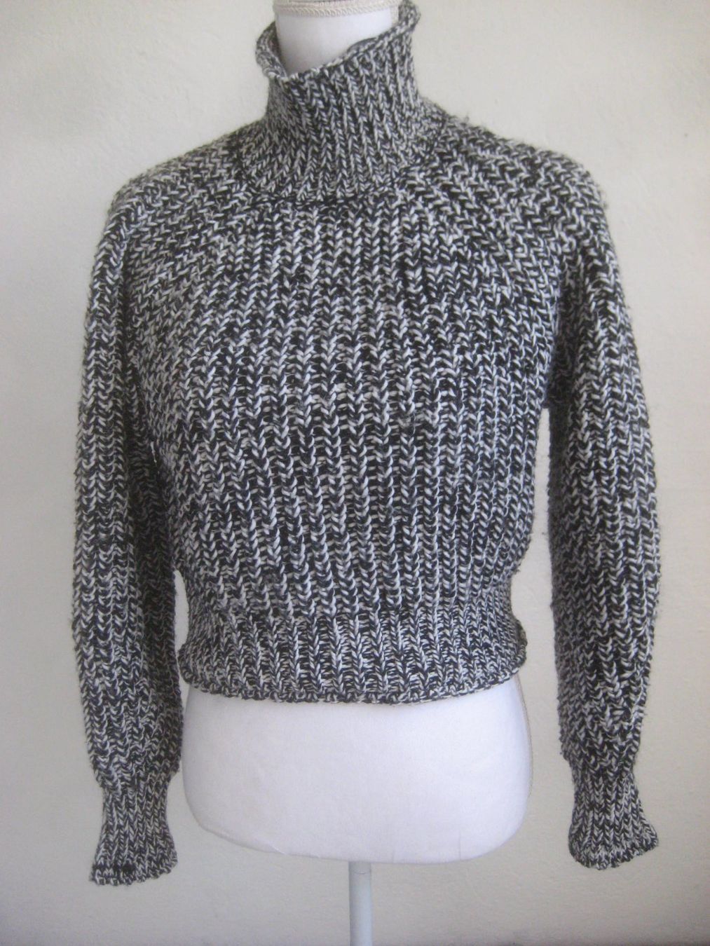 H&M Maglioni & Felpe: DAMEN  PULLOVER – Usato da Uster venduto da flocke1 2