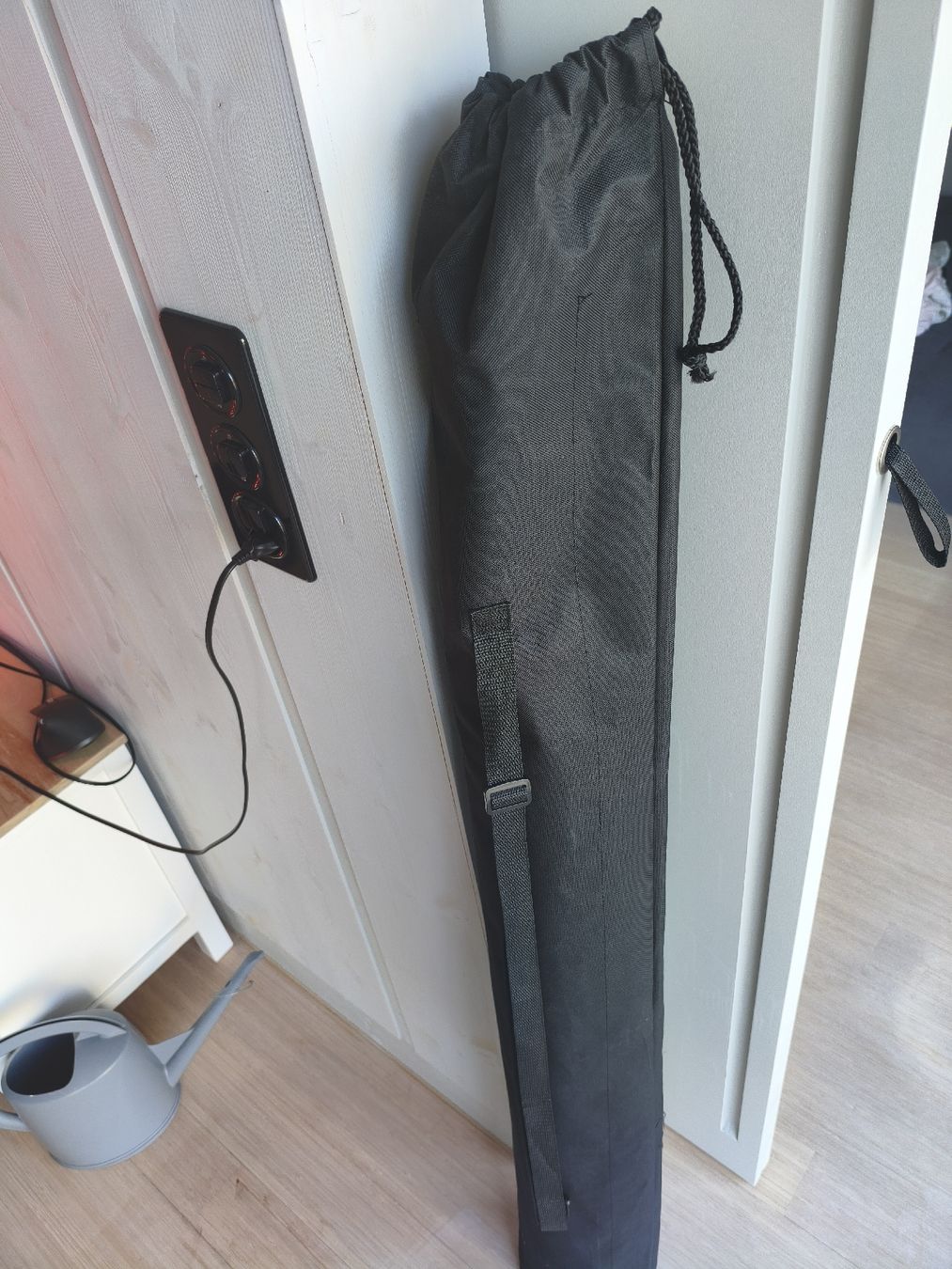 Heimkino: Celexon Projection Screen with Stand 200cm 4:3 – Neu (gemäss Beschreibung) aus Zürich von yul_7ccq 7