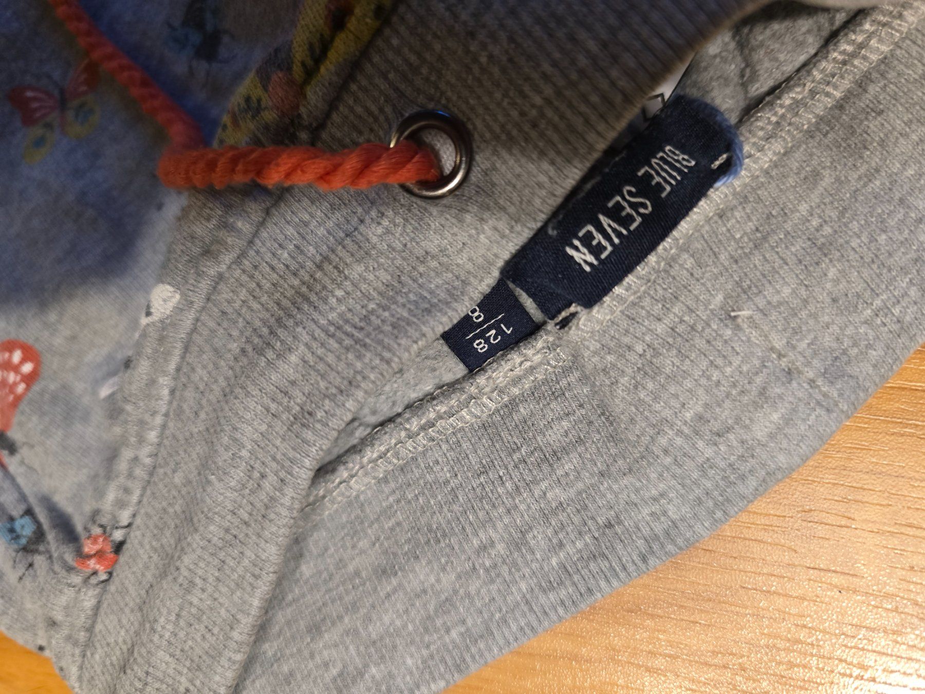 Hosen: Trainerhose Gr. 128 – Gebraucht aus Büttikon AG von Amineah 1