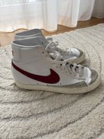 Nike Blazer Mid 77 Sneaker
