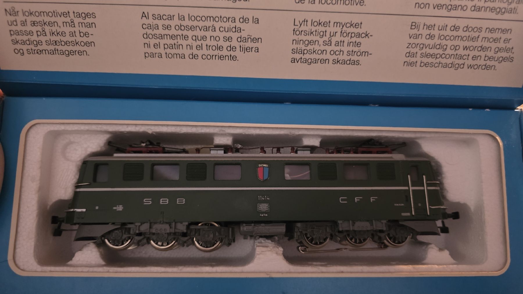 Märklin Modelleisenbahnen: märklin Ae6/6 Digital Sound – Gebraucht aus Meikirch von Drystan