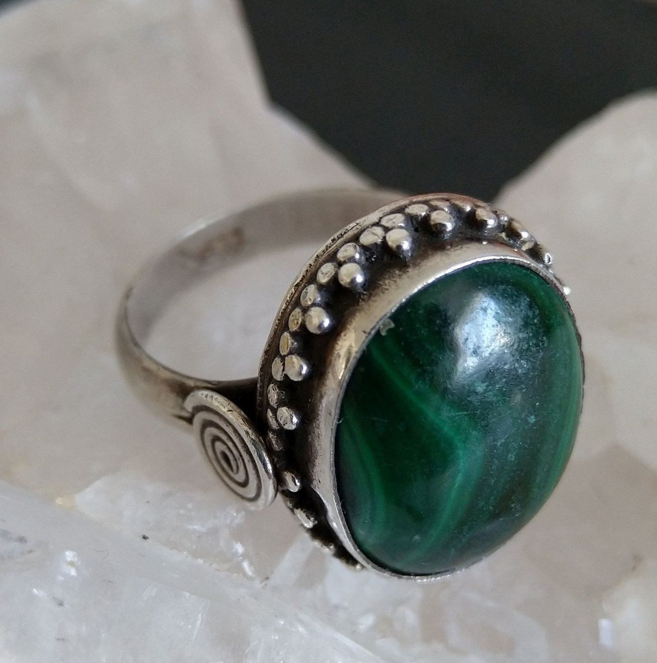 Anelli: ArtDéco  MALACHIT RING IN 800 925 SILBER – Usato da Romanshorn venduto da BoutiqueA