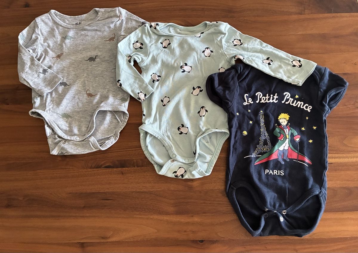 Lotti & Set di vestiti: 3 Bodies Grösse 68 – Usato da Stallikon venduto da shop100