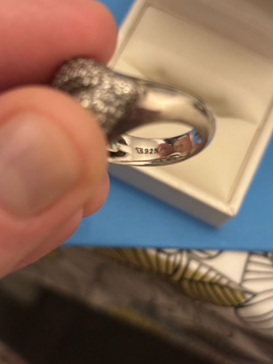 Thomas Sabo Ringe: Thomas Sabo lips ring silver 925 with stones used – Gebraucht aus Basel von ret_jhl6 1