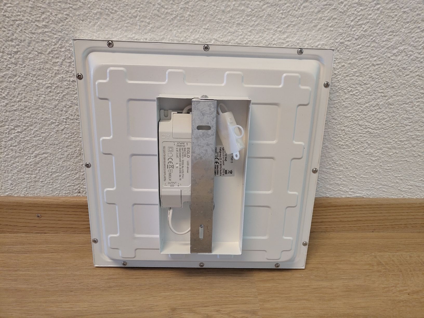 Lampade: Eglo LED Lichtpanel - 29 x 29cm - 10W Max – Usato da Zürich venduto da Almohammed 4
