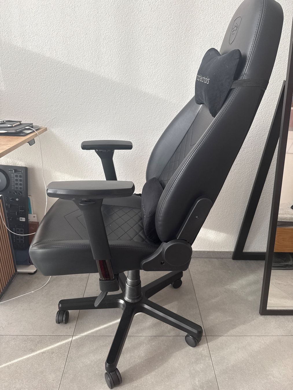 Noblechairs Stühle: Noblechairs Icon – Gebraucht aus Biel/Bienne von Swnpt 1