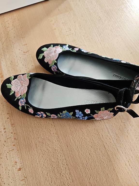 Scarpe da donna: Süsse Ballerinas Grösse 38 – Usato da Winterthur venduto da aerdna07 1
