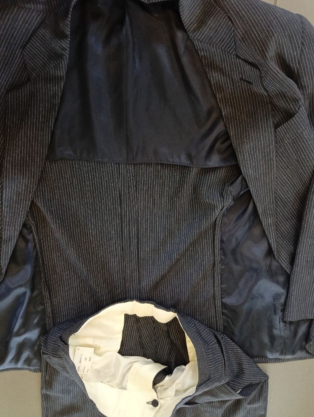 Armani Completi: Emporio Armani Luxus Anzug – Usato da Dübendorf venduto da fishhead_numba2 1