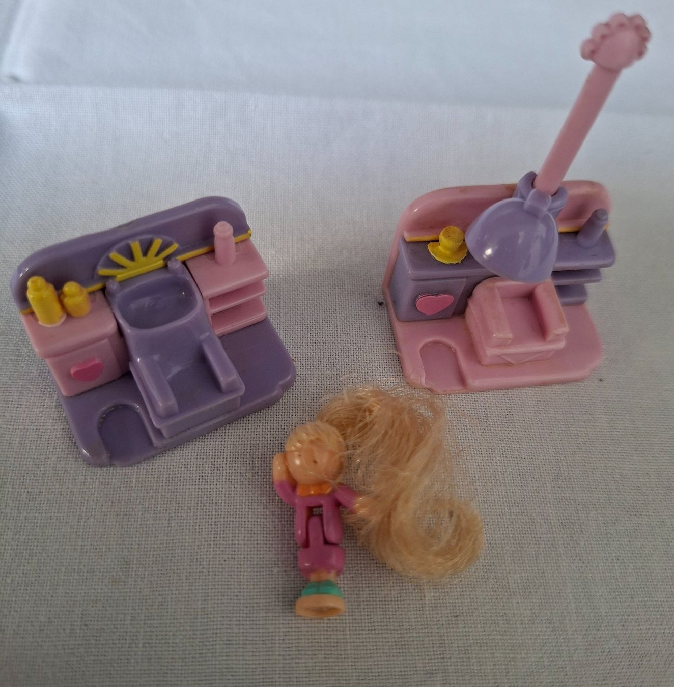 Polly Pocket Carillon: Polly Pocket 1995 Comb`n Curl Salon – Usato da Möhlin venduto da teddybaer8