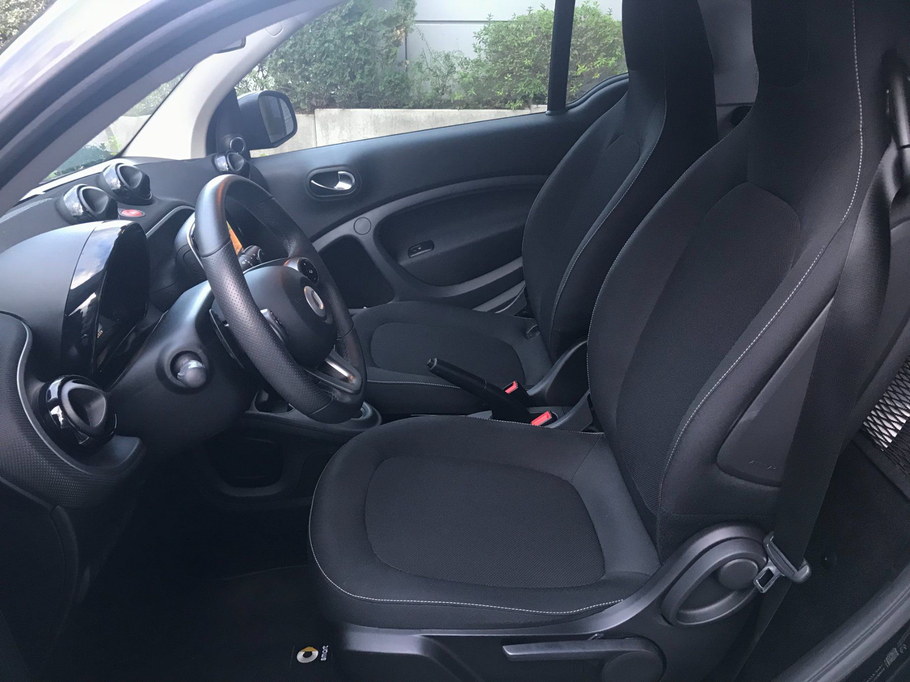 Smart Automobili: SMART fortwo citypassion twinmatic – Usato da Nyon venduto da data-comm 4