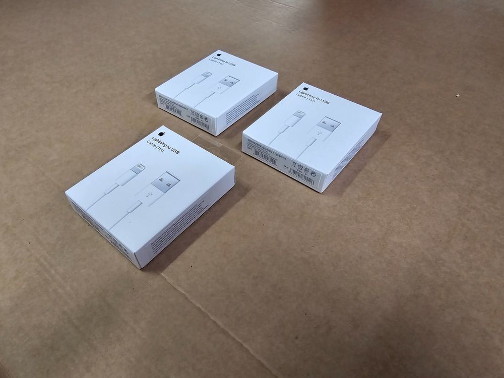 Lecteurs & Adaptateurs: 3xApple iPhone USB Kabel 1m Replika ab 1.- – Neuf avec emballage d'origine à KRINAU par Mio_Liqstyle 1