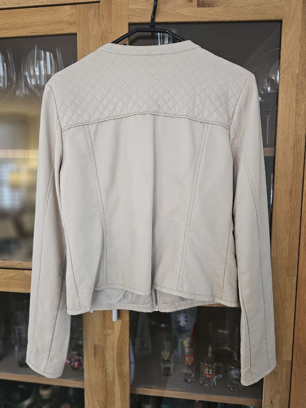 Jacken: Jacke gr. 38 – Gebraucht aus Wetzikon ZH von cid_veronika 1