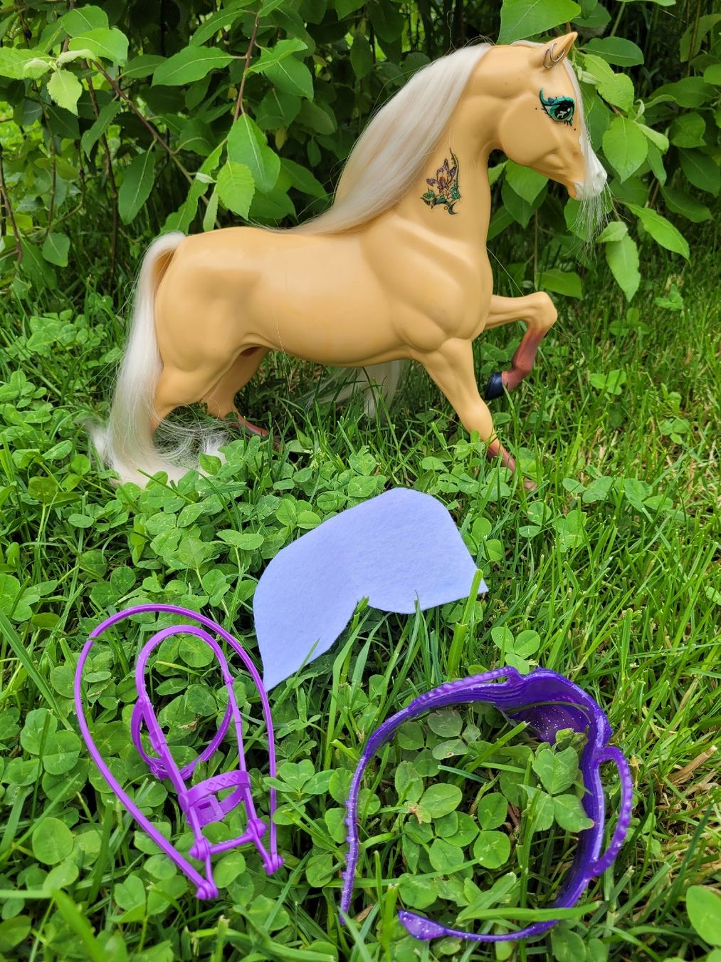 Giocattoli: Barbie Pferd Palomino, Teilrepaint/Unikat – Usato da Niederbuchsiten venduto da klengyel 4