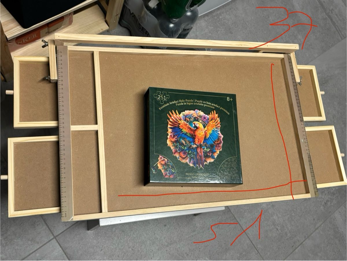 Puzzle: Table Puzzle Puzzletisch inclinable et éclairage LED tiroirs – Usato da Salvenach venduto da gwenwywar