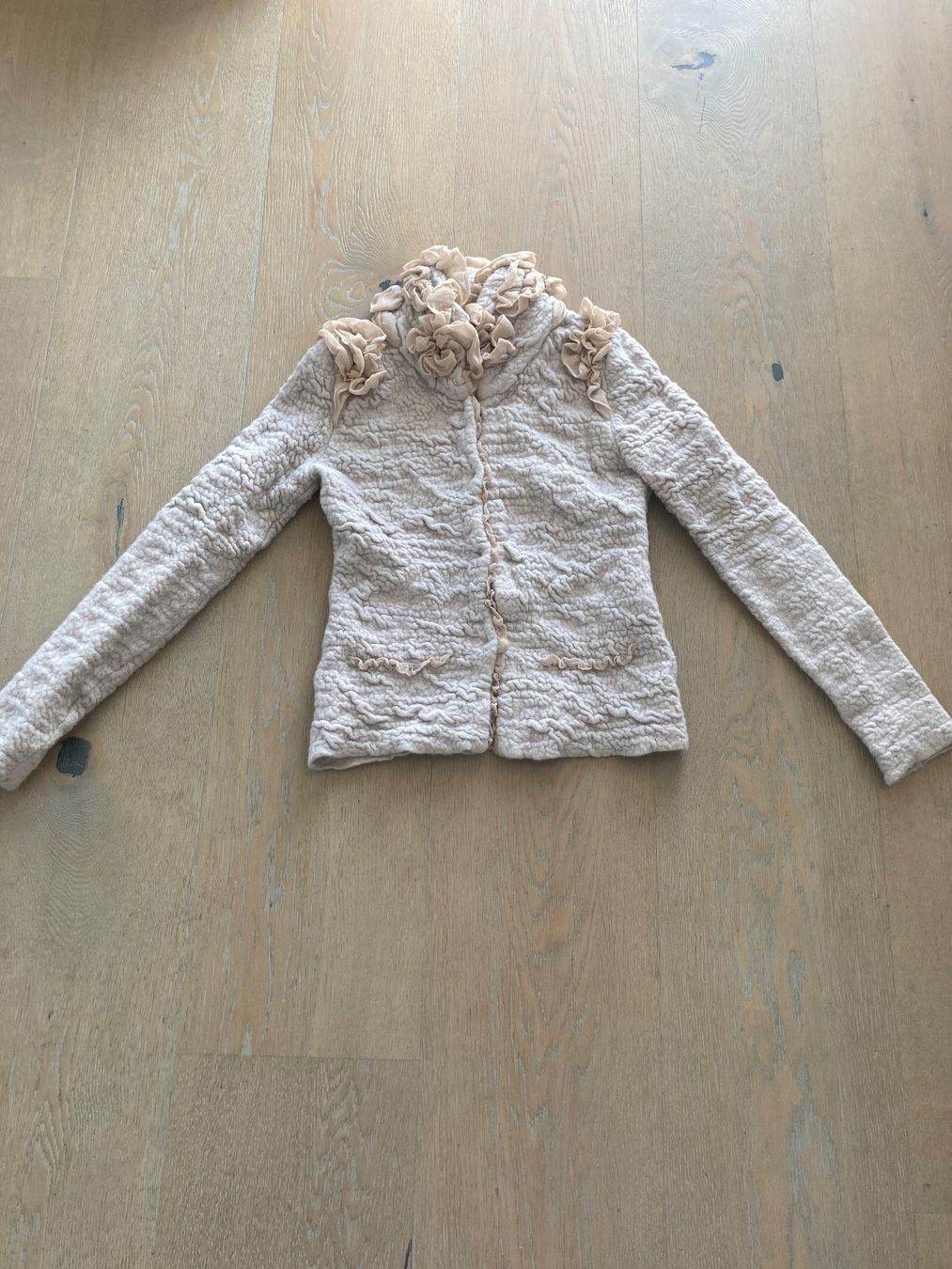 Pullover & Sweatshirts: Designer - Hübsche Jacke/Pullover Gr. 36 beige – Gebraucht aus Meilen von Golfer04 1