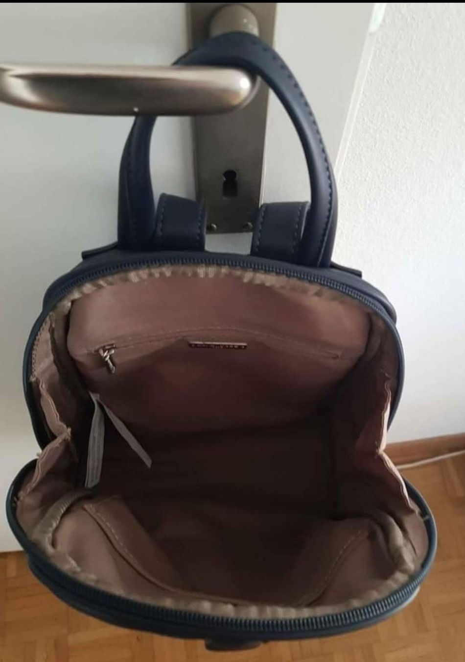 Zaini: Rucksack – Nuovo (secondo la descrizione) da Wislikofen venduto da Ana.Gomes 2