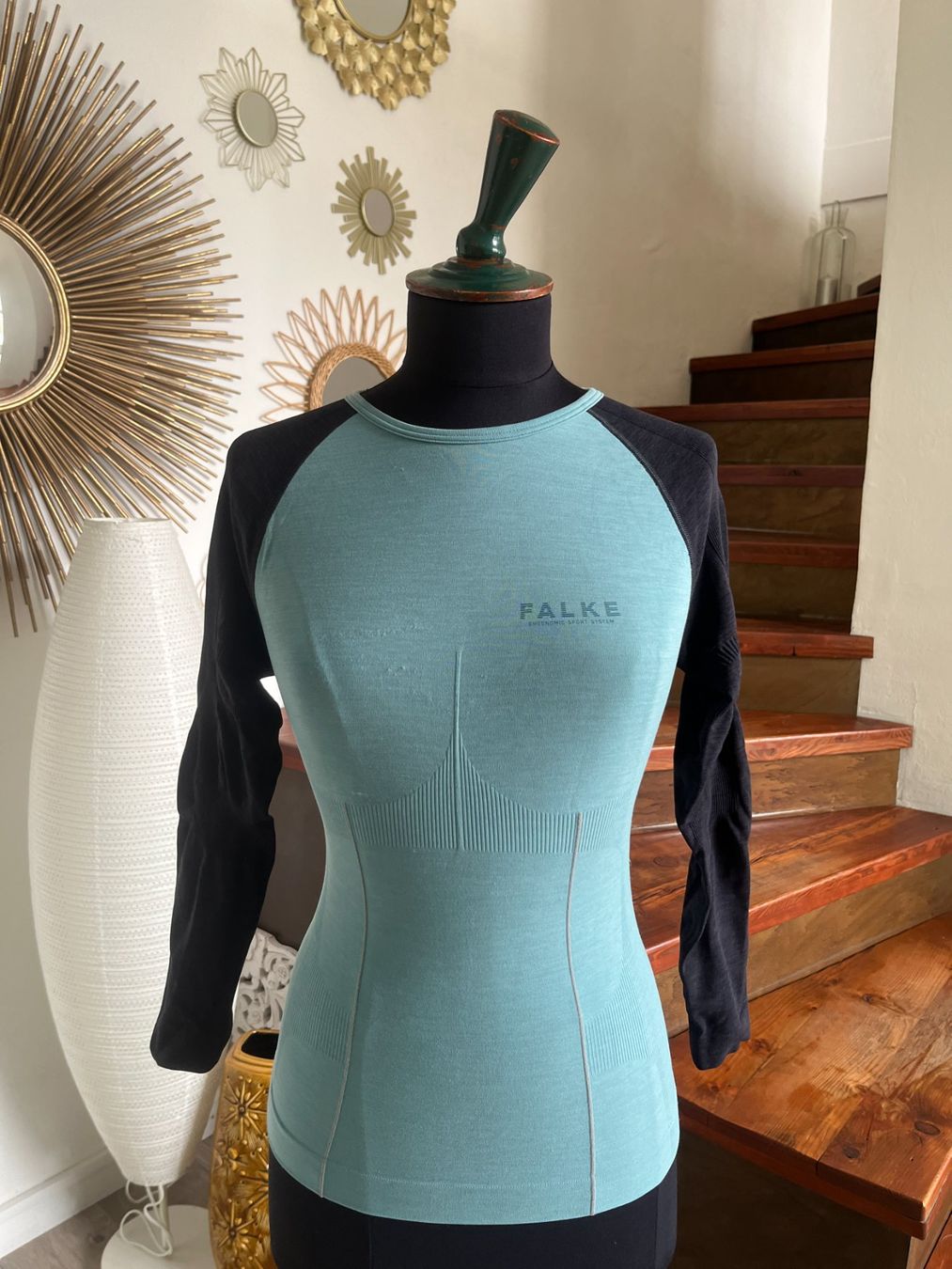 Falke Maglioni & Felpe: Pull de sport FALKE S – Usato da Seiry venduto da vanille08