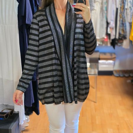 Schwarz-silberner leichter Cardigan XXL – ohne Verschluss