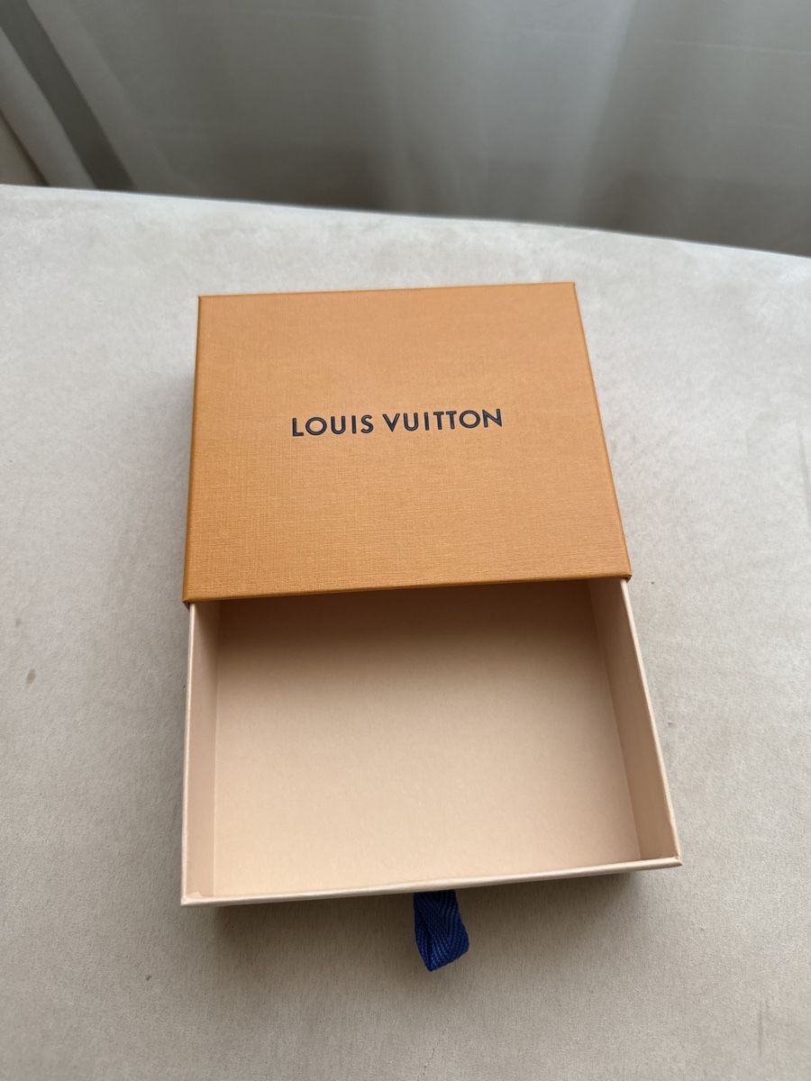 Altro in Decorazioni & Accessori: Louis Vuitton Schachtel/Box  – Nuovo e nell'imballaggio originale da Zürich venduto da Coco.swiss 1