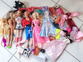 LOT " BARBIE ". Tout ce qu'il y a sur les photos