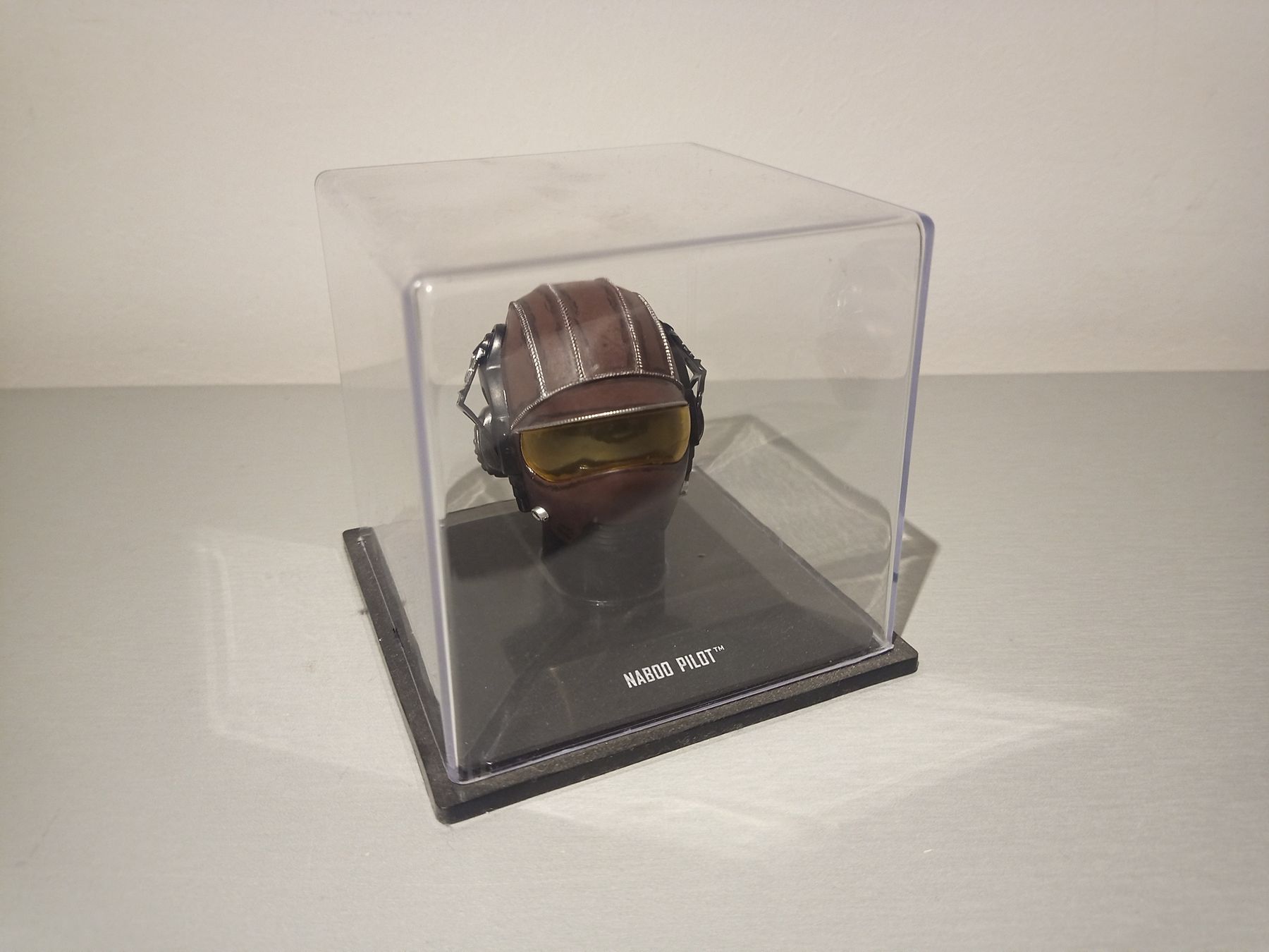 Star Wars Statuette: DeAgostini StarWars Naboo PilotenHelm – Nuovo (secondo la descrizione) da Adligenswil venduto da Alientec 3