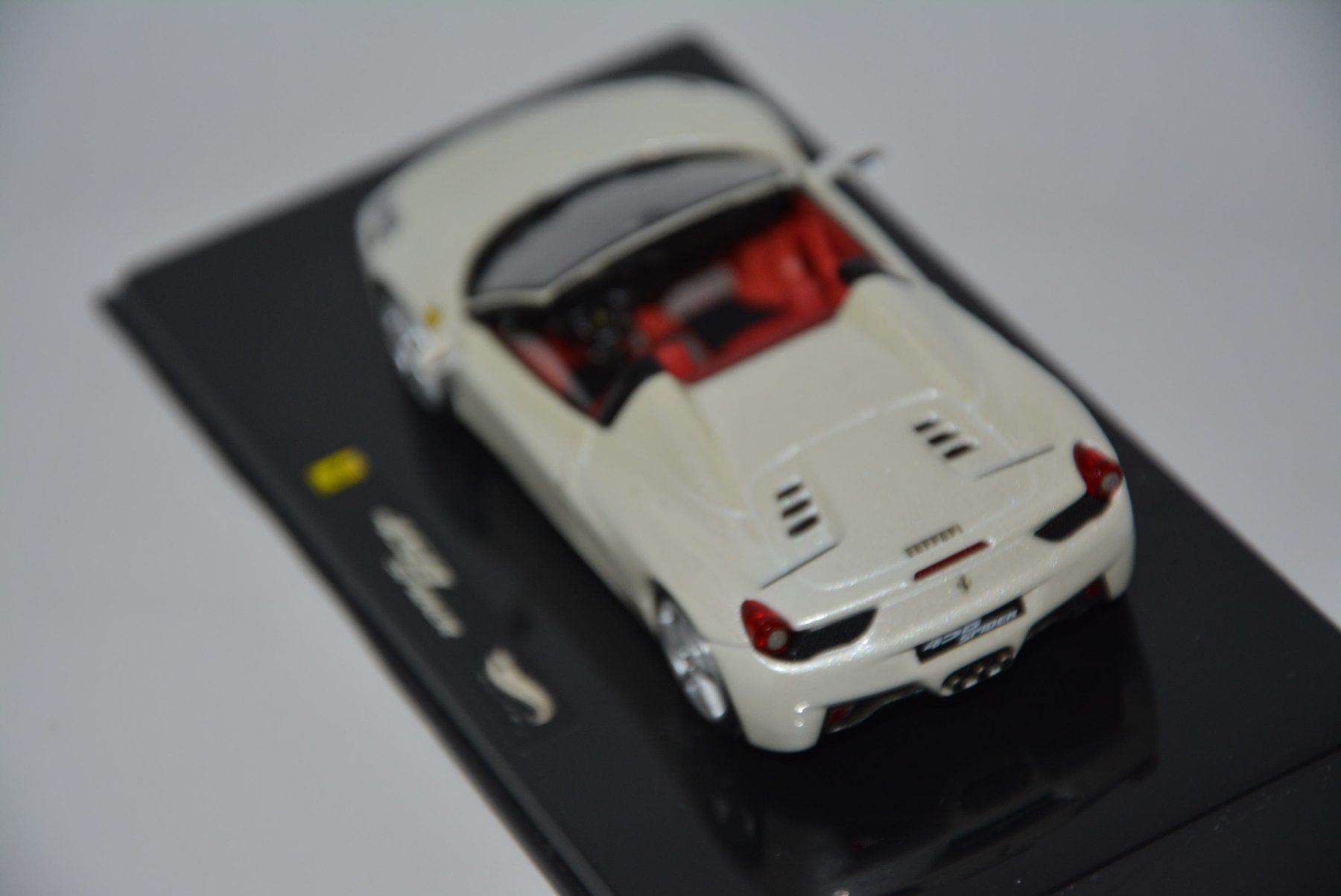Ferrari Modellini d'auto: Ferrari 458 Spider , Hot Wheels Elite , 1:43 – Nuovo (secondo la descrizione) da Goldach venduto da Feivel9 8