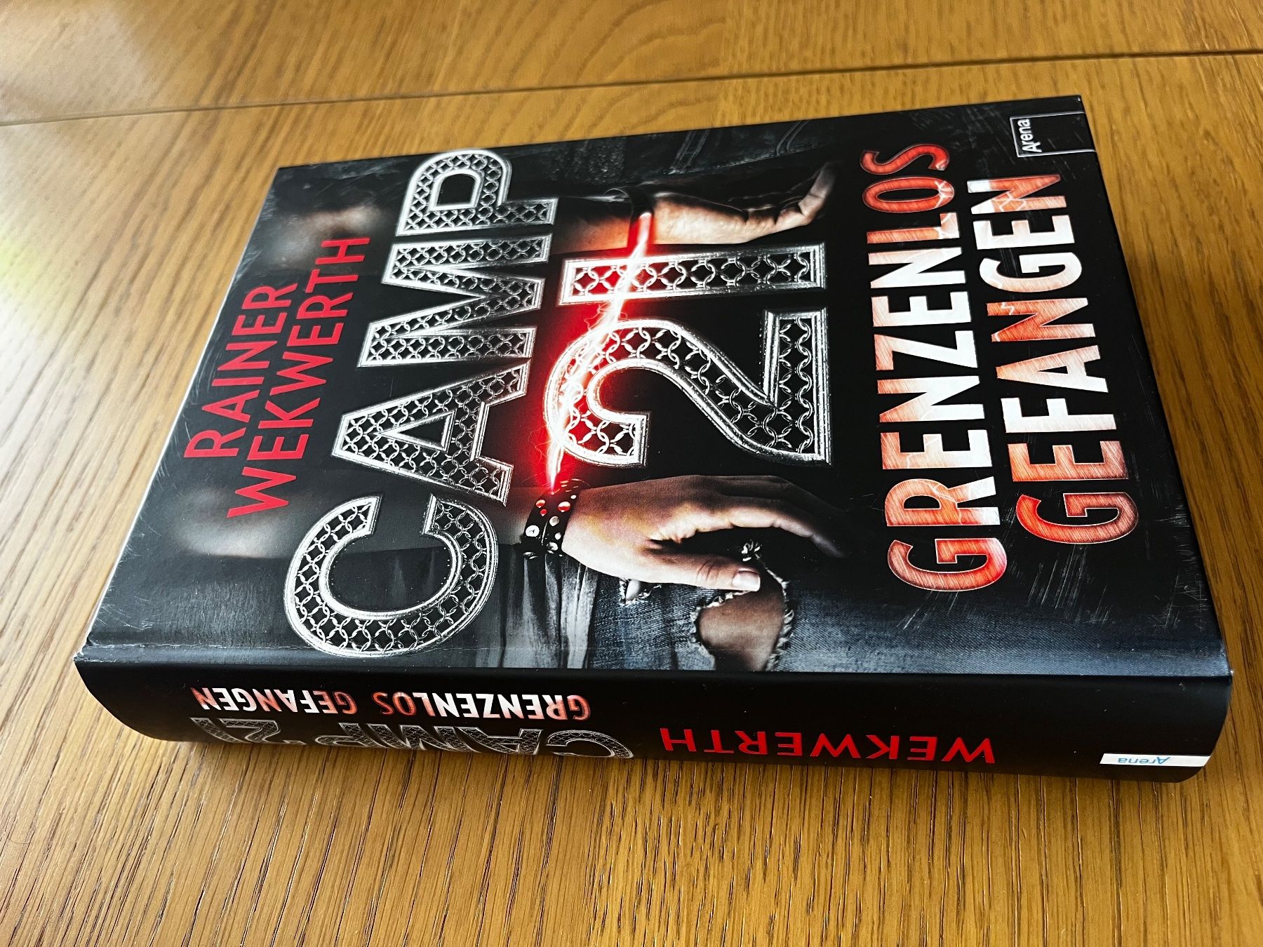 Bücher: Camp 21 - Grenzenlos gefangen – Gebraucht aus Winterthur von ann_dn6n 2