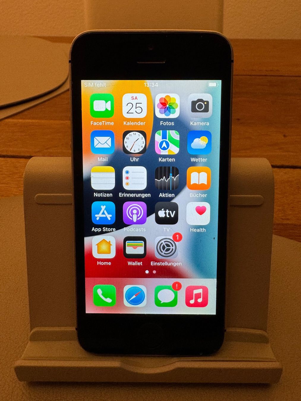 Apple Portables: iPhone SE – D'occasion à Adliswil par Busys
