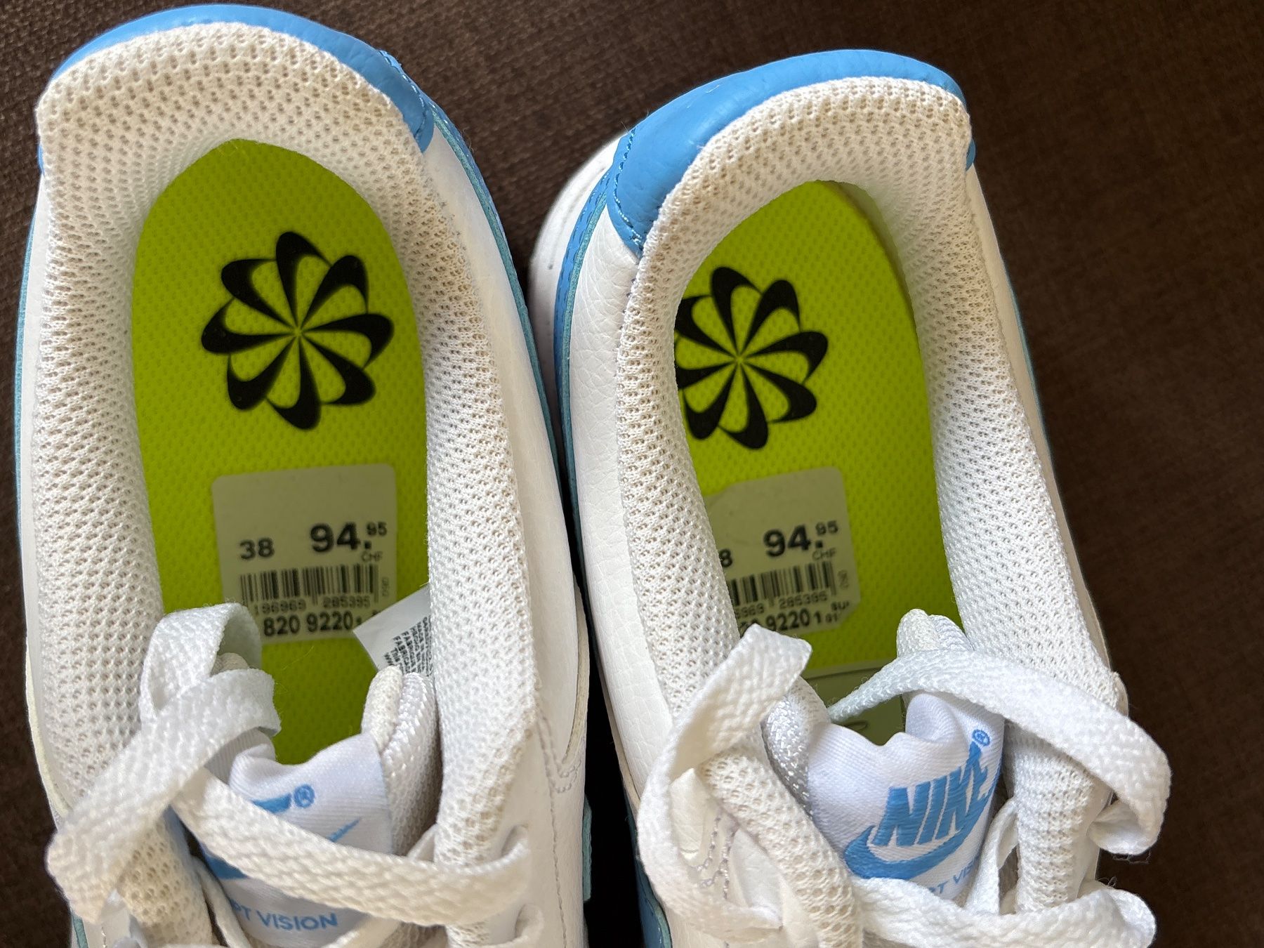 Nike Scarpe da uomo: Nike Sneaker Turnschuhe Gr. 38 NEU – Nuovo e nell'imballaggio originale da Genève venduto da Livsonman 4