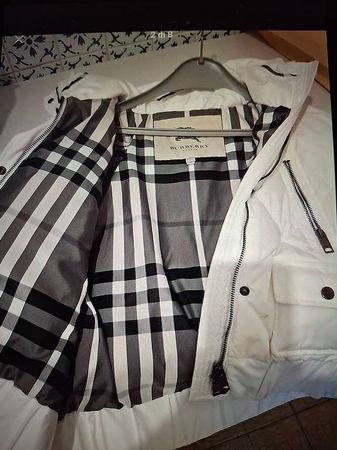 Affare! Bellissimo piumino Burberry, tg. S-M