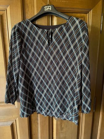 Elegantes mehrlagiges Shirt / Top / Bluse mit Webmuster