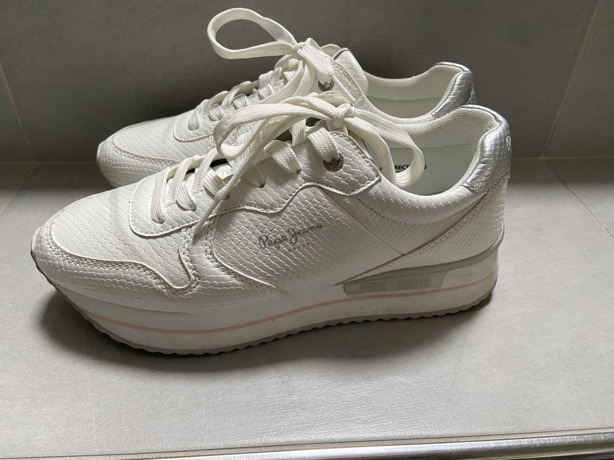 Pepe Jeans Damenschuhe: Pepe Jeans Sneaker – Gebraucht aus Büsserach von vimeco.43 1
