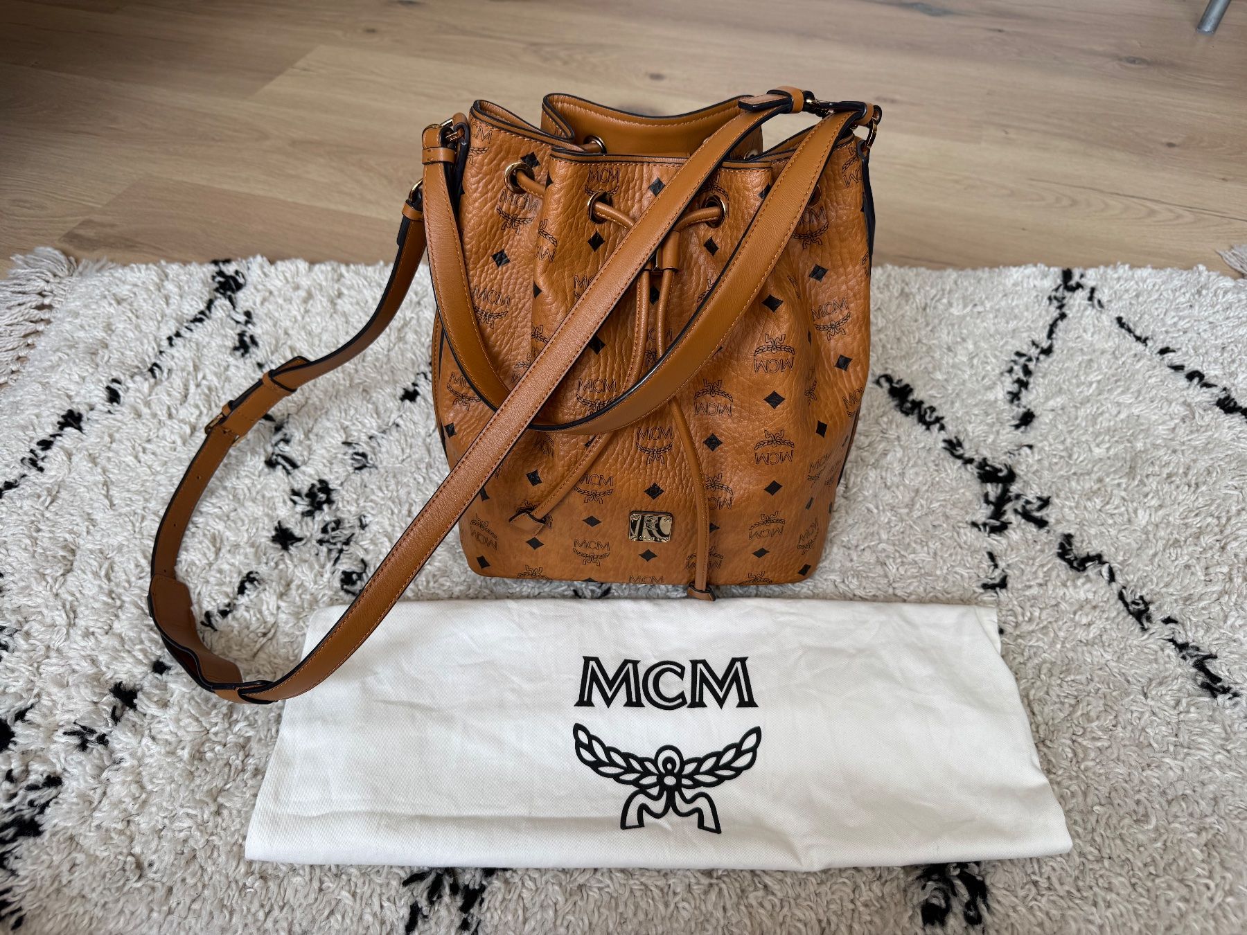 Mcm Borse da donna: Wunderschöne MCM Handtasche Neuwertig – Usato da Buchs ZH venduto da hipsternut