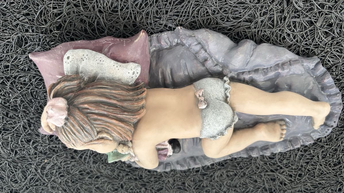 Figuren: Elisa Figur Liegend, Nummeriert 534/5000 Top! – Neu (gemäss Beschreibung) aus Seltisberg von fam_g7bq 1